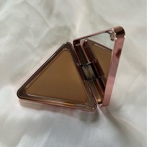 SOLD LYS No Limits Matte Bronzer in Shade “Motivate”